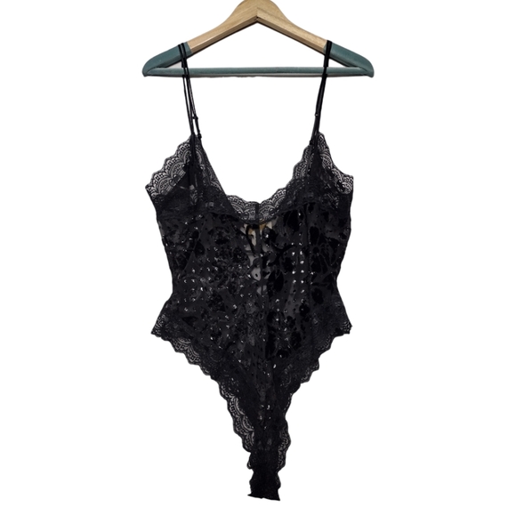 Victoria Secret Gold Label Black Floral Burnout Tie Front Lace Teddy Bodysuit - Picture 4 of 7